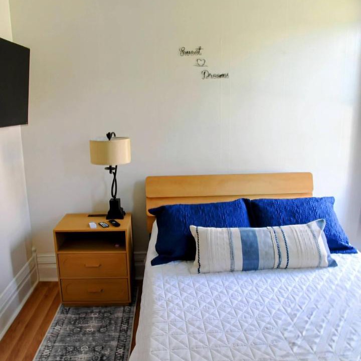 Photo of Bedroom in Bourbon