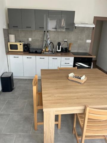 Photo of Kitchen in Mesnard-la-Barotiere