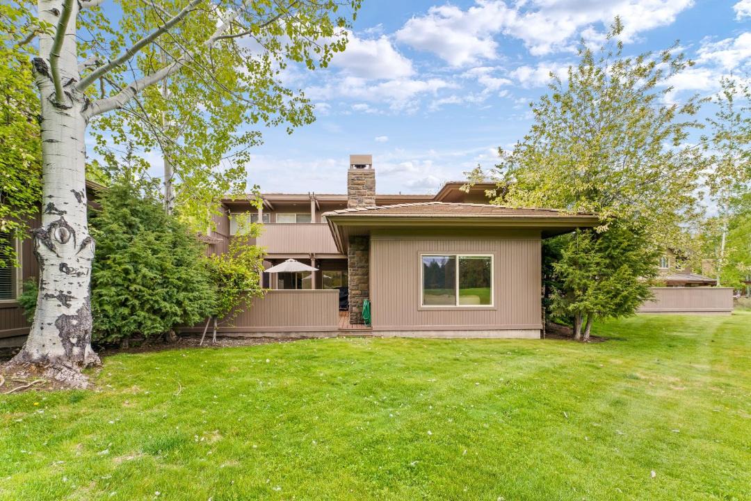 Photo of Others in Broken Top