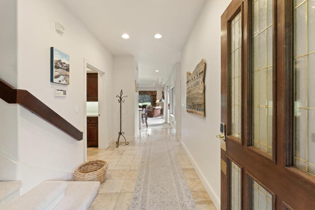 Photo of Others in Broken Top