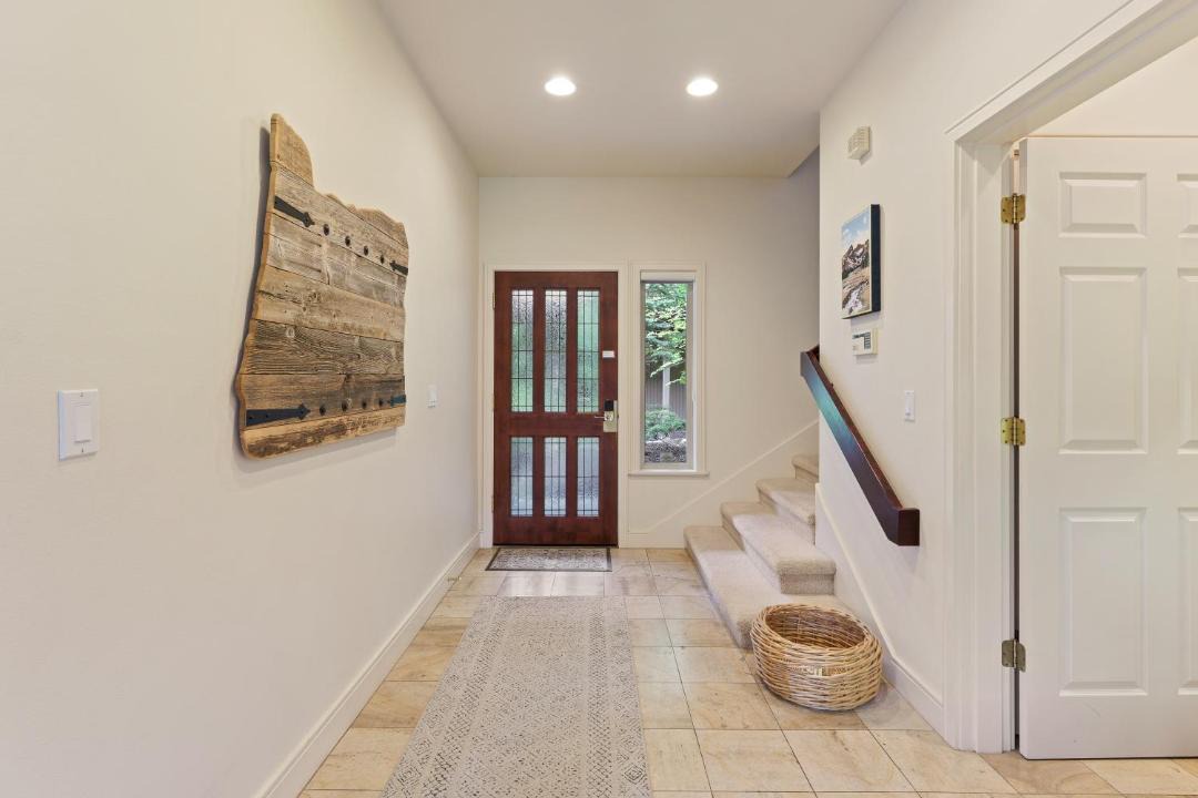 Photo of Others in Broken Top