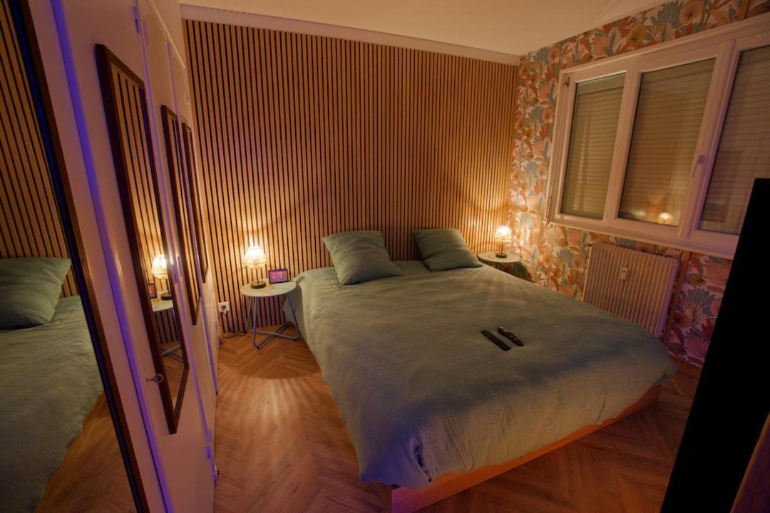 Photo of Bedroom in Lons-le-Saunier