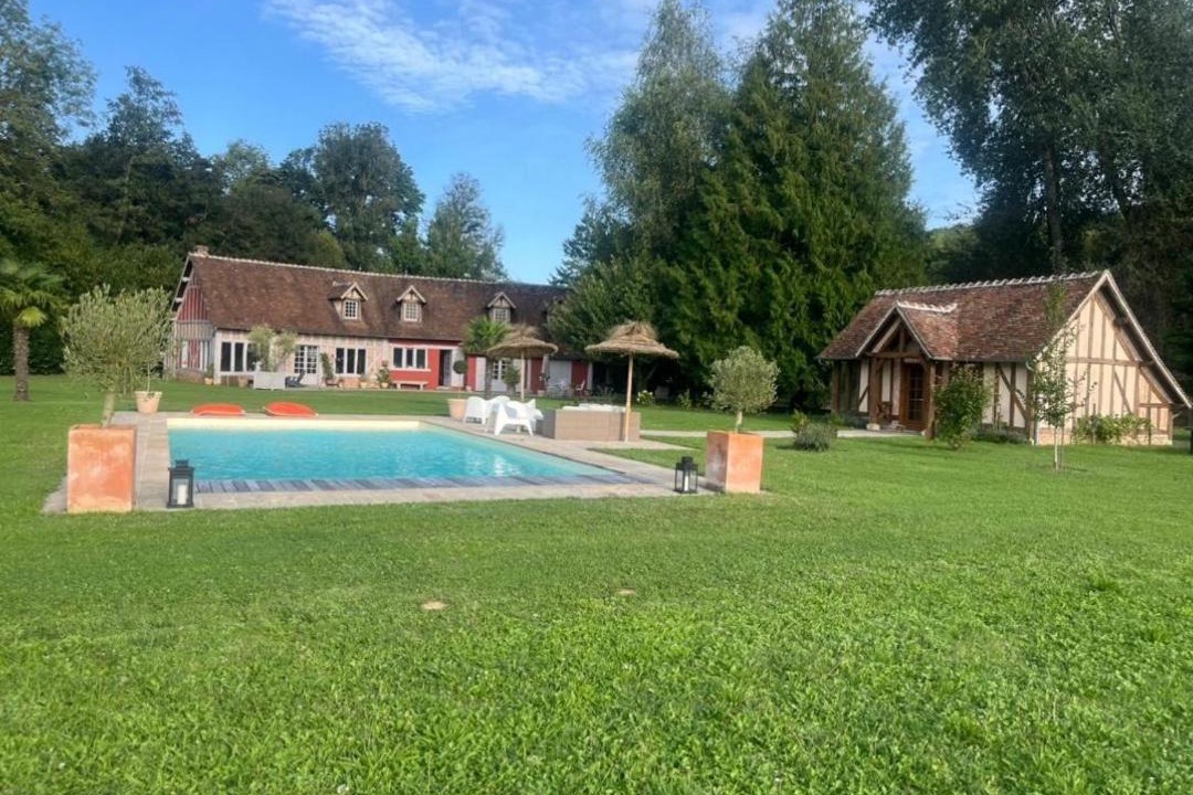 Photo of Others in Verlin