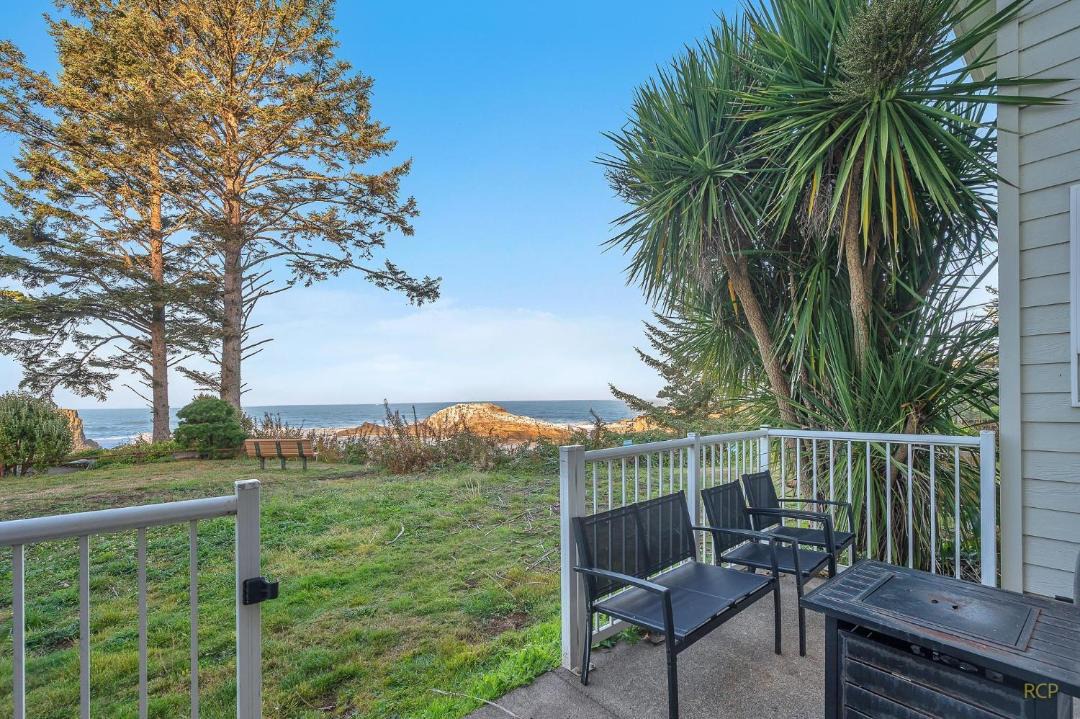 Photo of Others in Depoe Bay