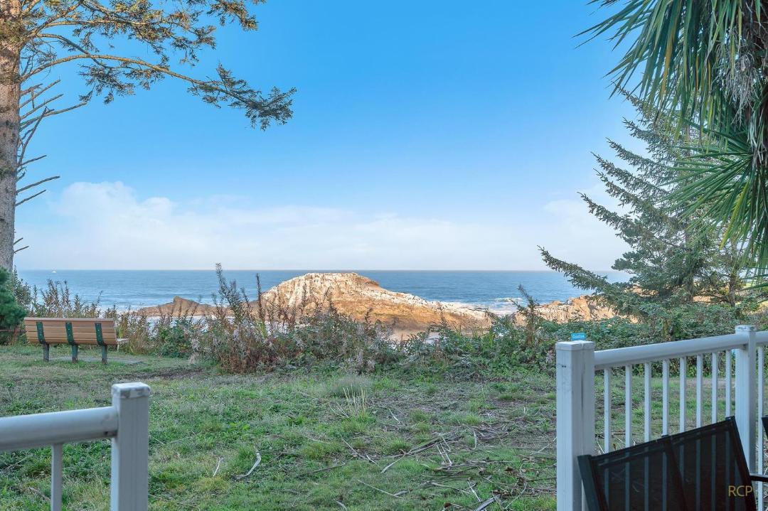 Photo of Others in Depoe Bay