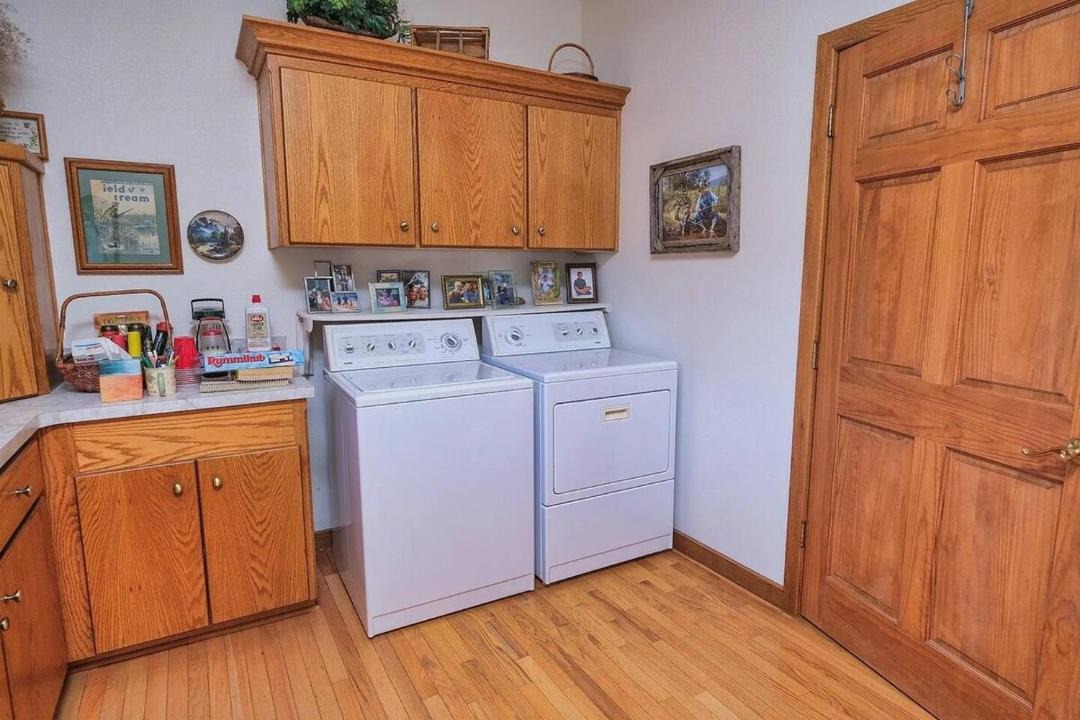 Photo of Others in Irwin