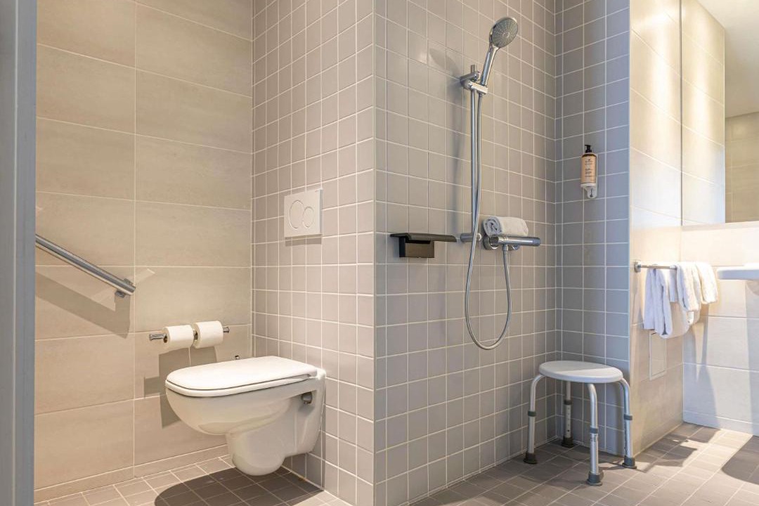 Photo of Bathroom in Saint-Cloud