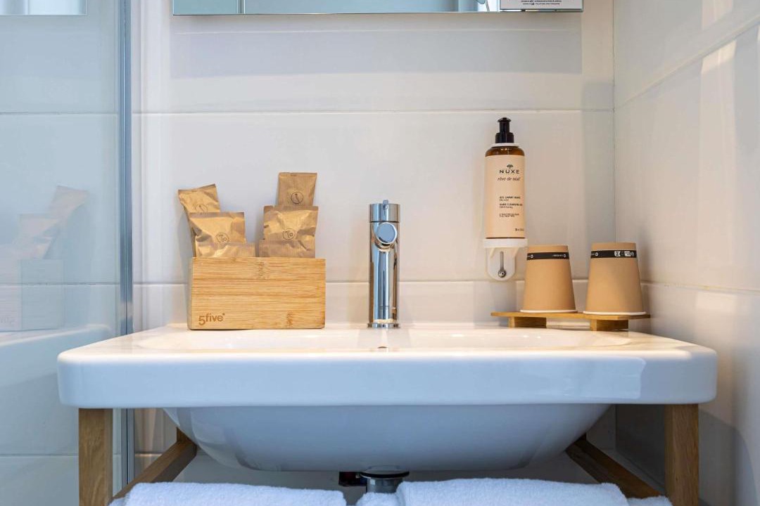 Photo of Bathroom in Saint-Cloud
