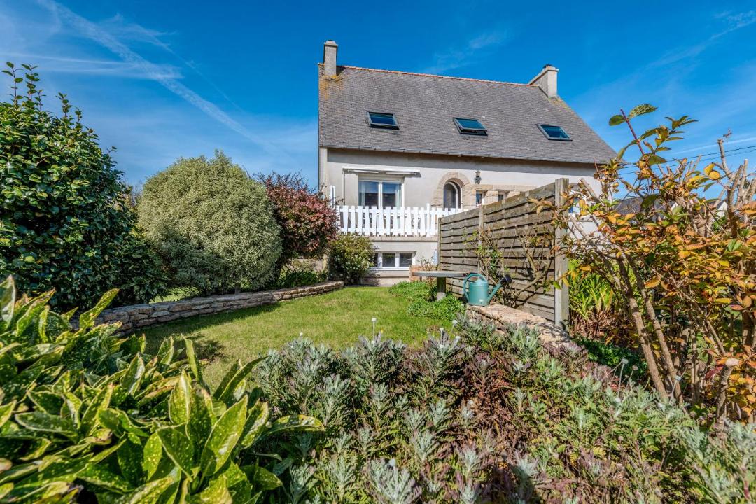 Photo of Others in Lesneven