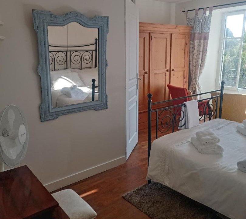 Photo of Others in Chef-Boutonne