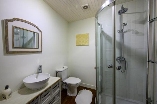 Photo of Others in Chef-Boutonne