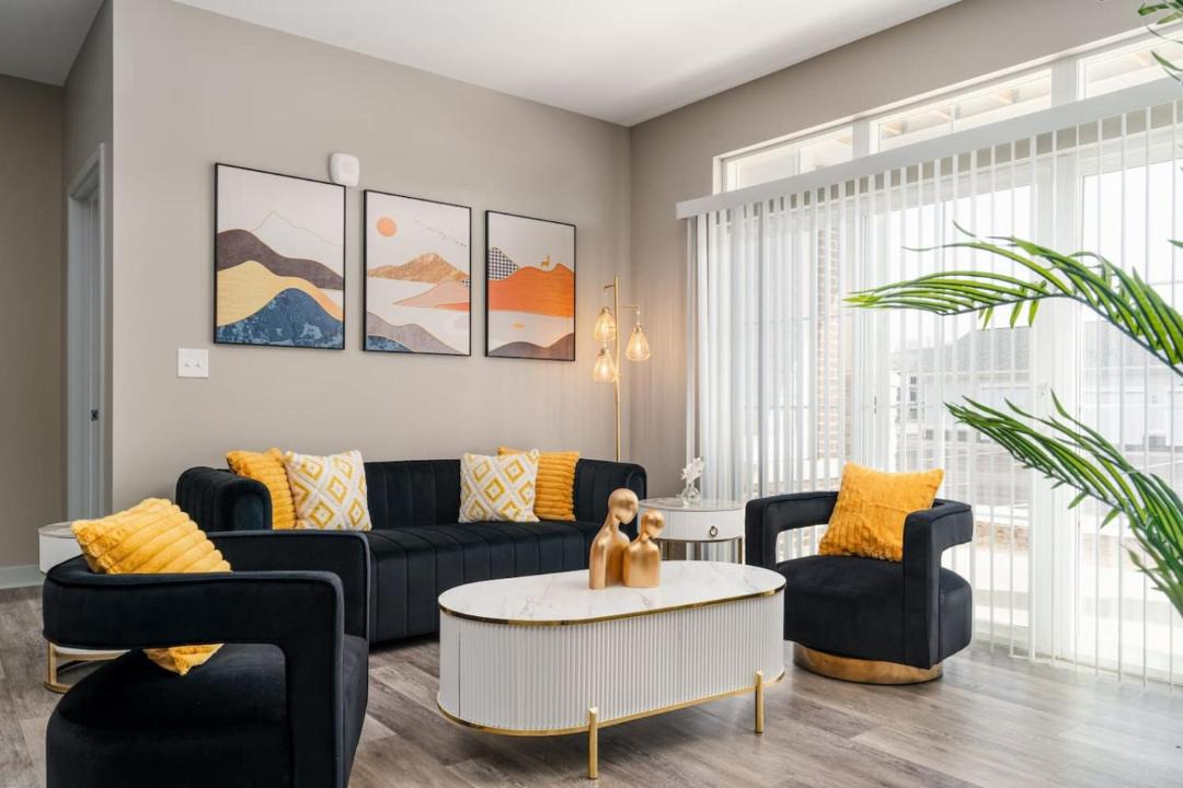 Photo of Livingroom in Whitestown