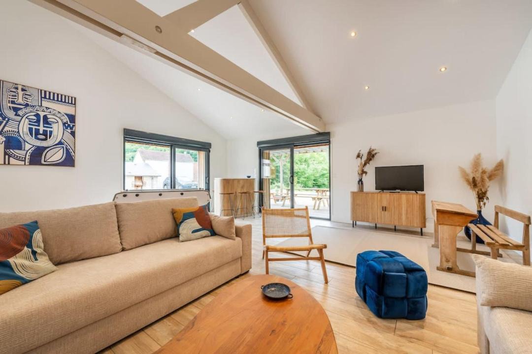 Photo of Others in Dommiers