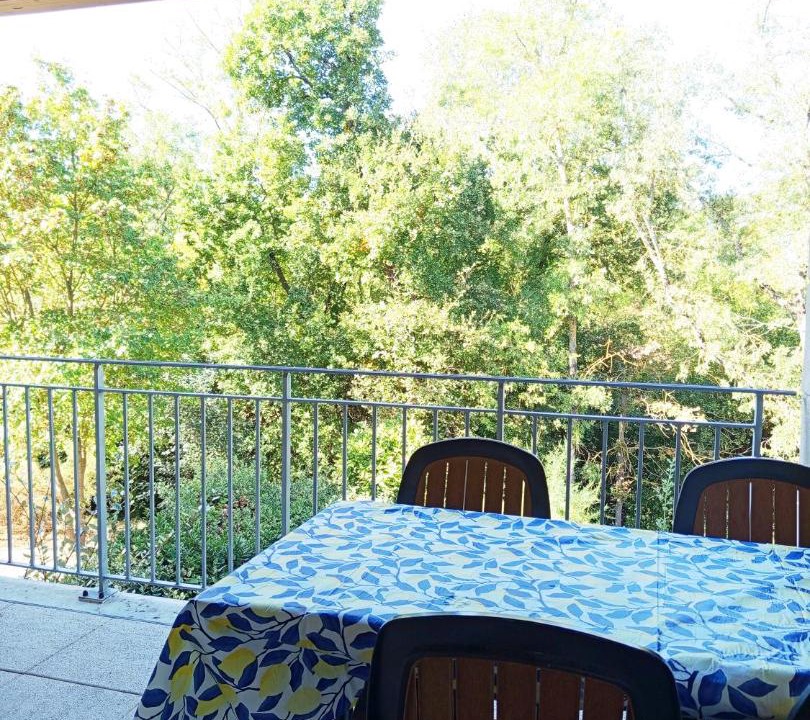 Photo of Others in Azille