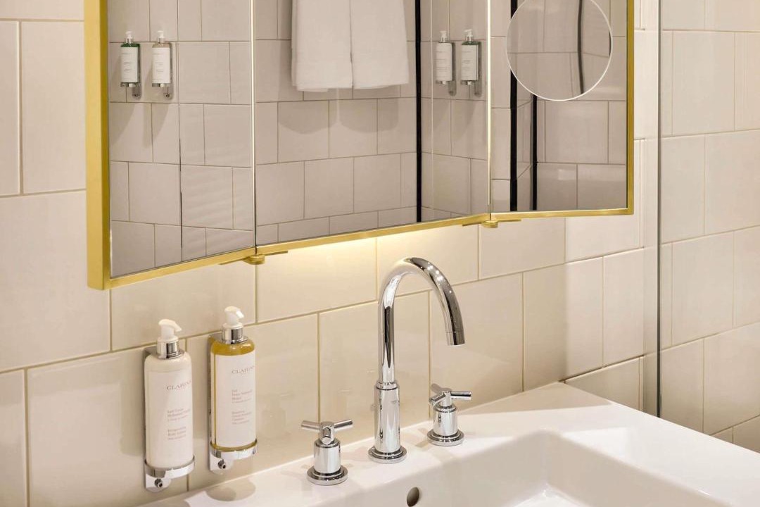 Photo of Bathroom in Quartier de la Porte-Saint-Denis