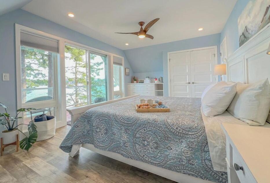 Photo of Bedroom in Lummi Island