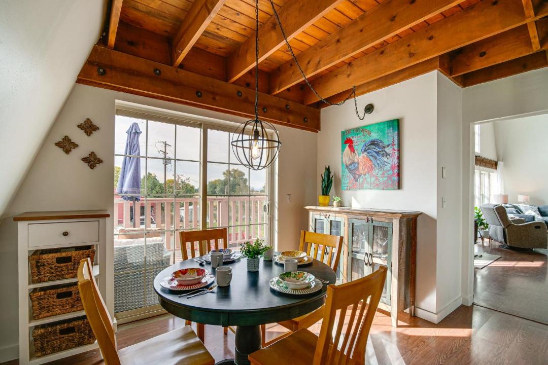 Photo of Others in Lakeview