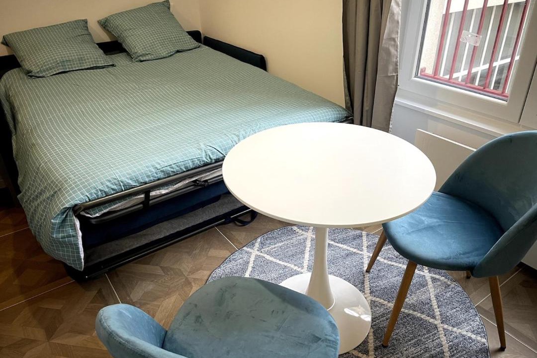 Photo of Bedroom in Sceaux