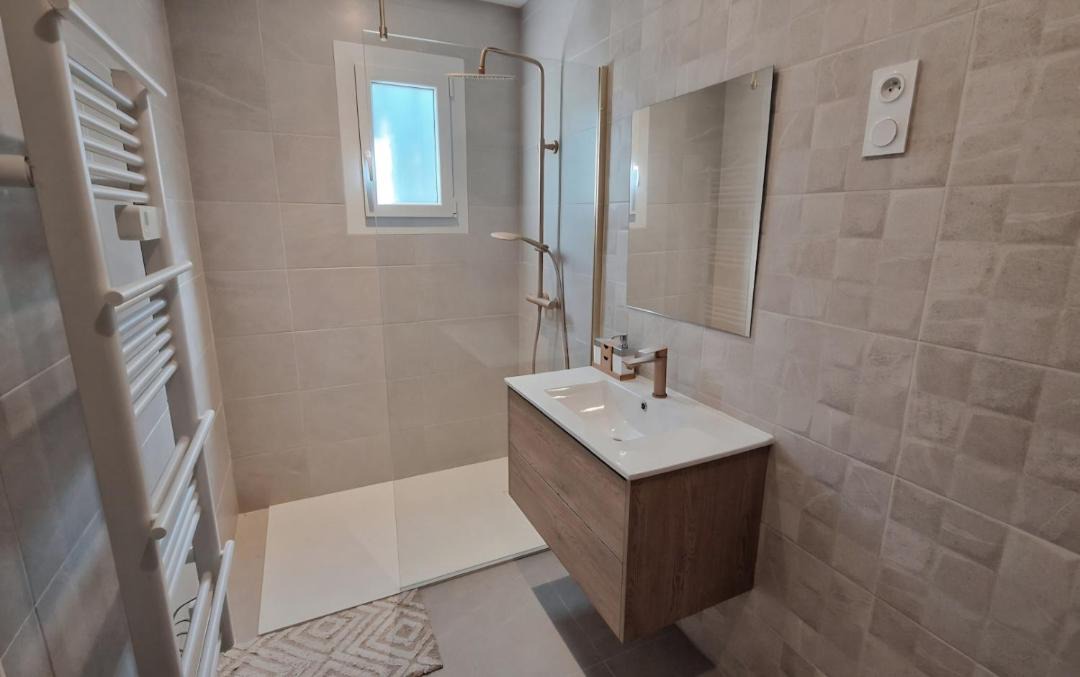 Photo of Bathroom in Saint-Gervasy