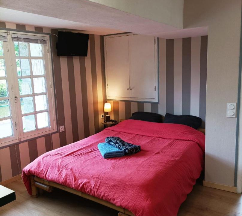 Photo of Bedroom in Malestroit