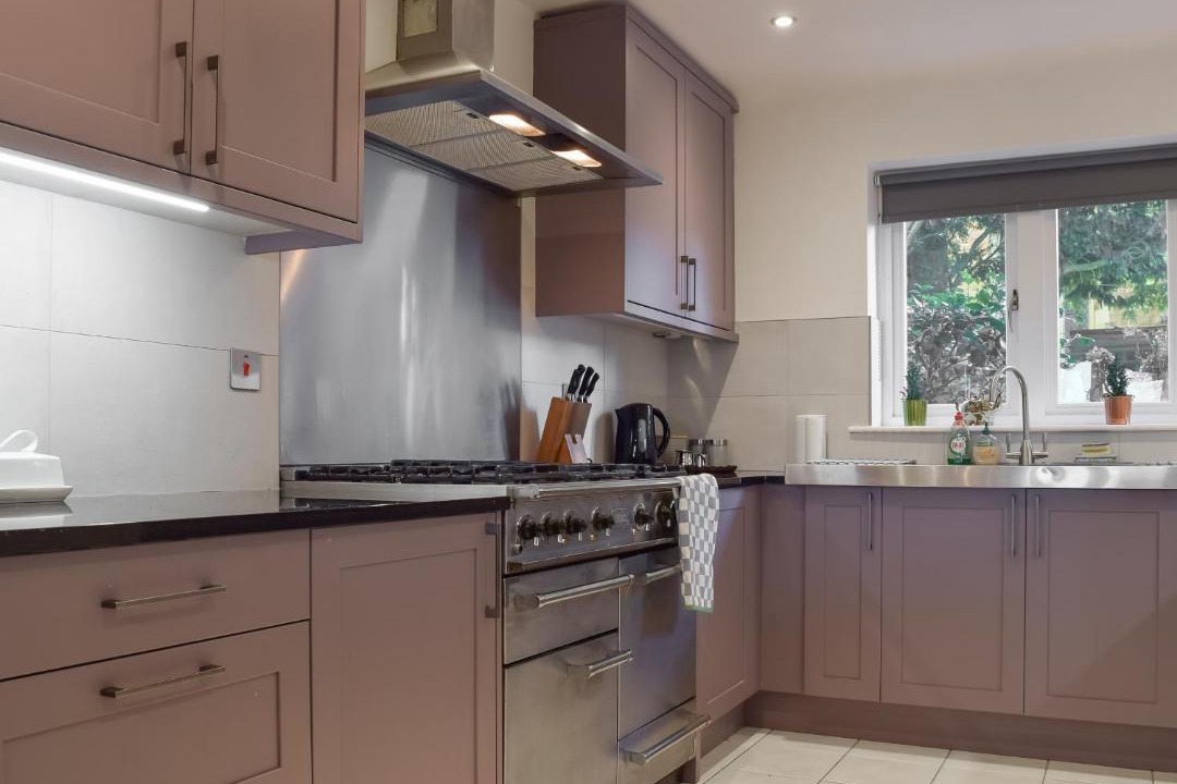 Photo of Others in Hoby