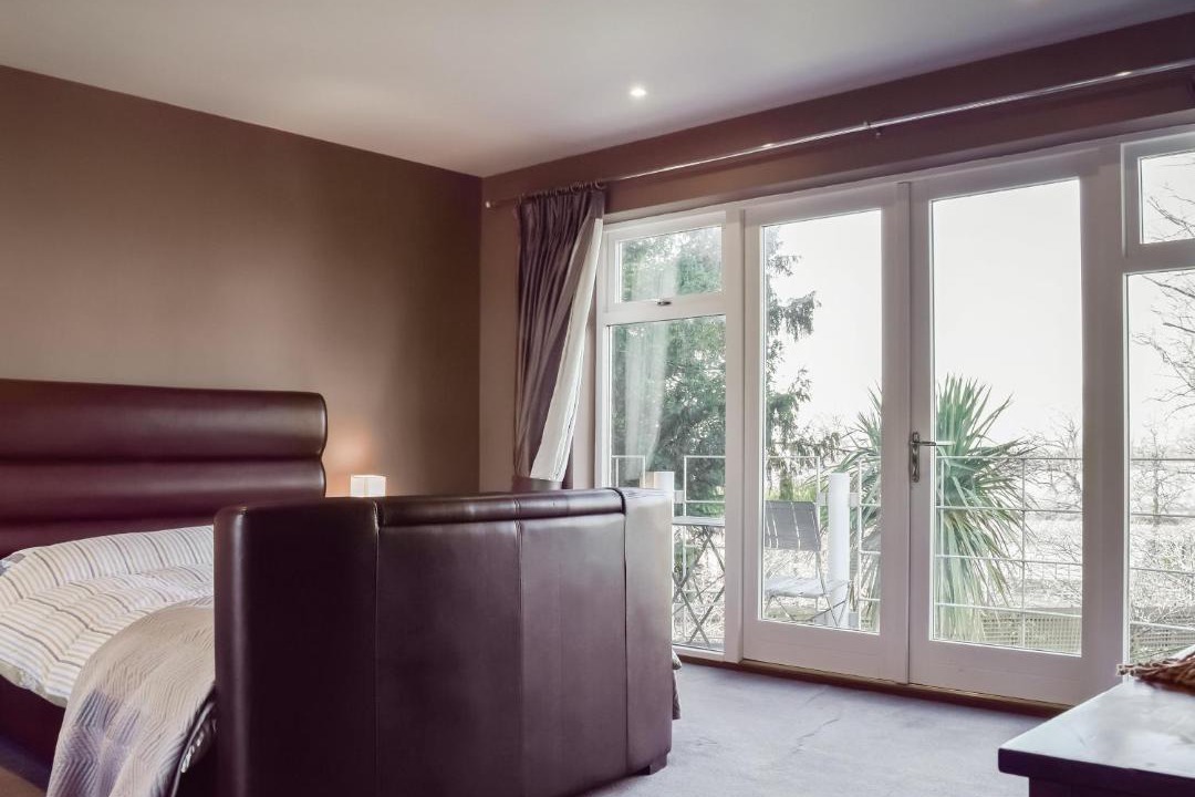 Photo of Others in Hoby