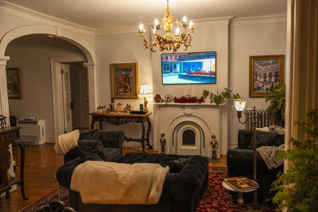 Photo of Others in Seneca Falls