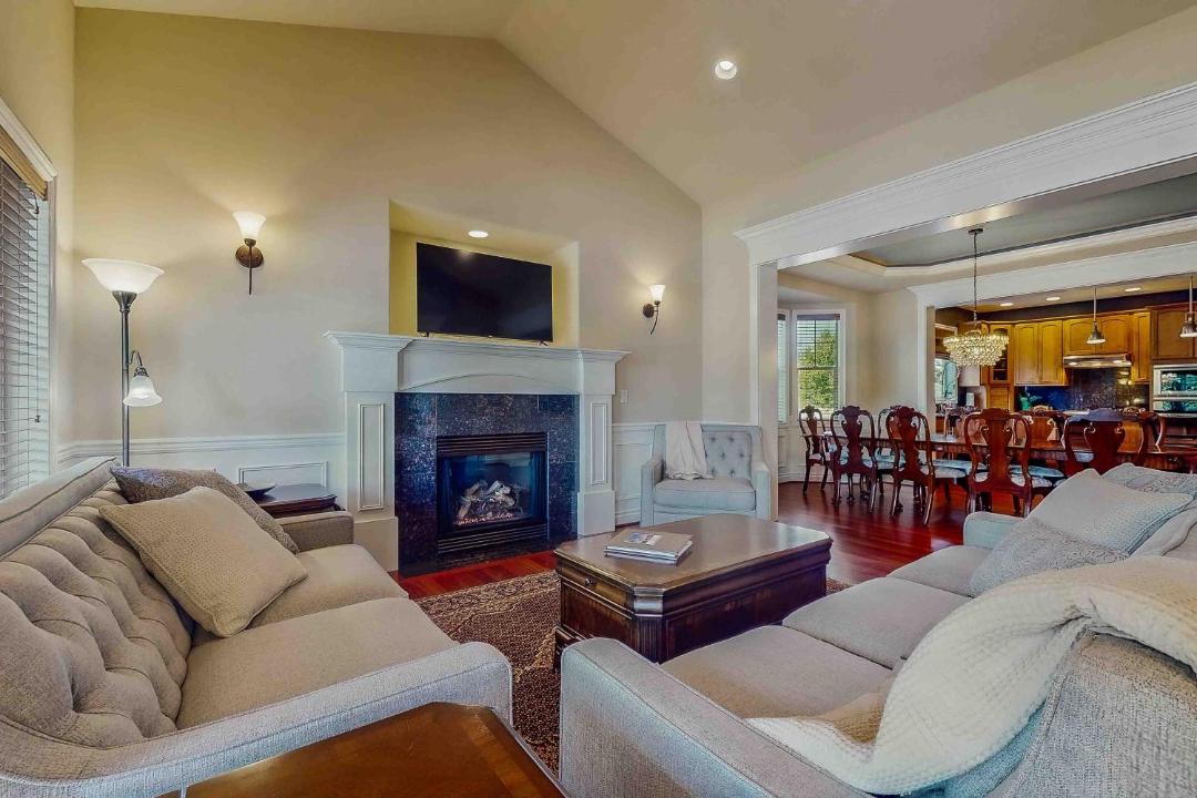 Photo of Others in Enumclaw