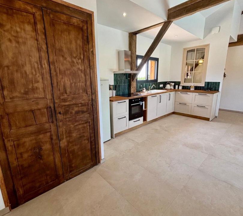Photo of Kitchen in Rayet