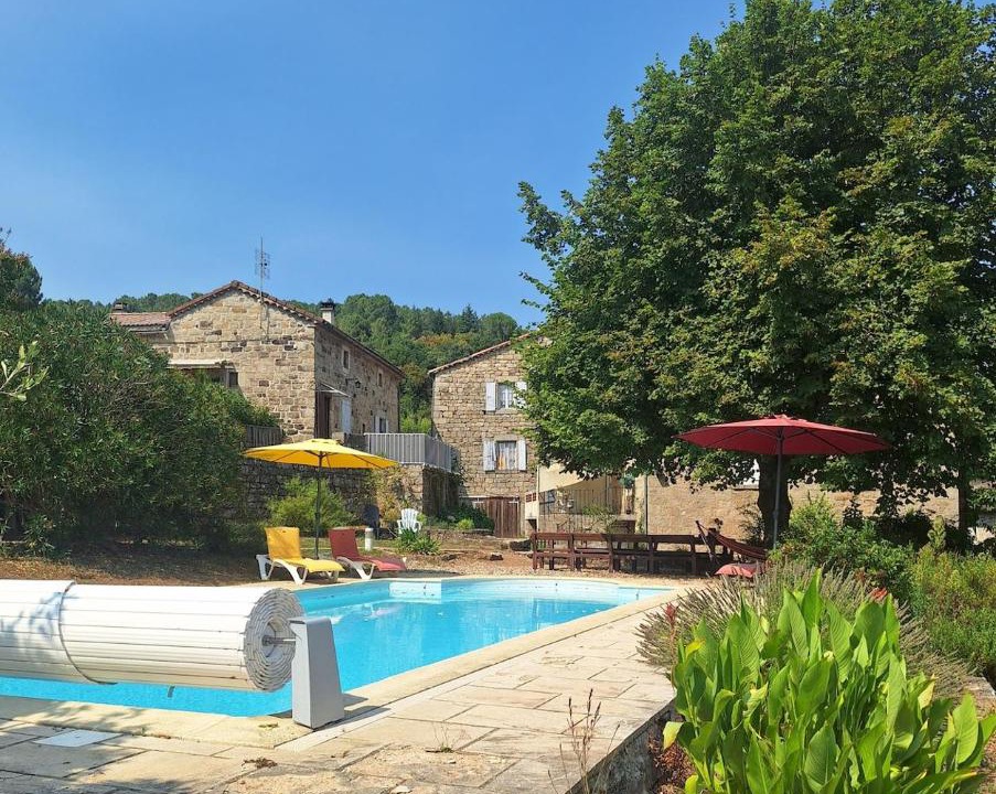 Photo of Others in Ribes