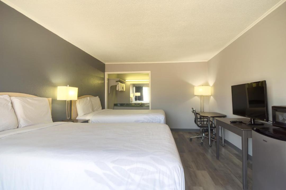 Photo of Bedroom in Forrest City