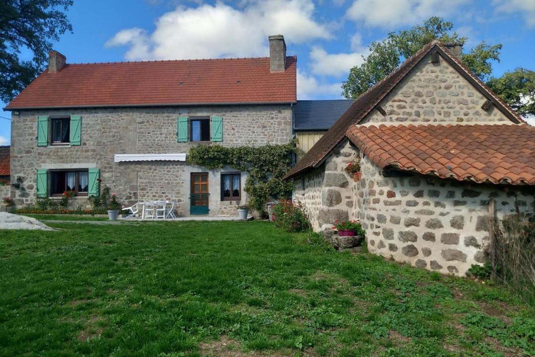 Photo of Others in Saint-Silvain-Bellegarde