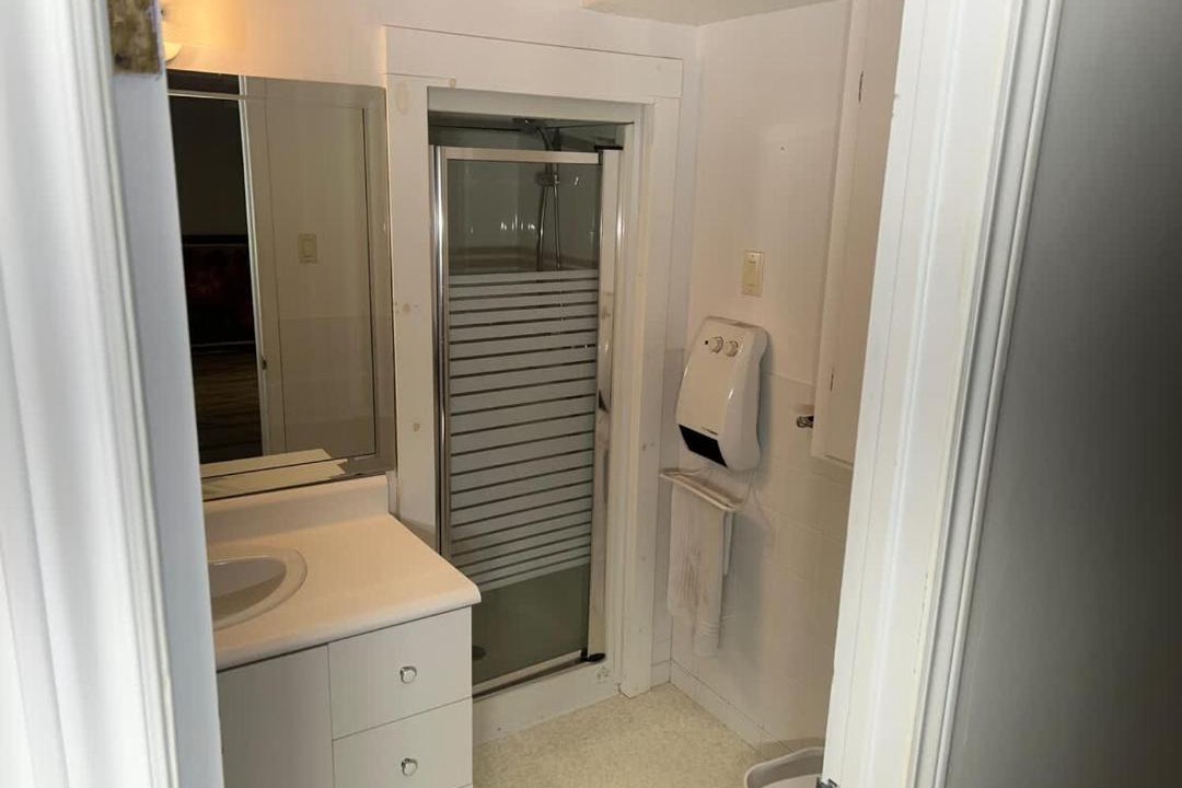 Photo of Bathroom in Cap de la Madeleine