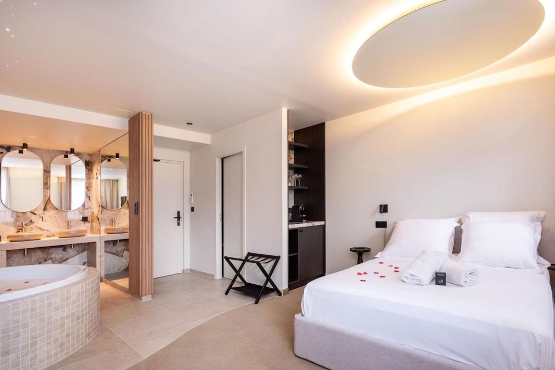 Photo of Others in Villette Gare