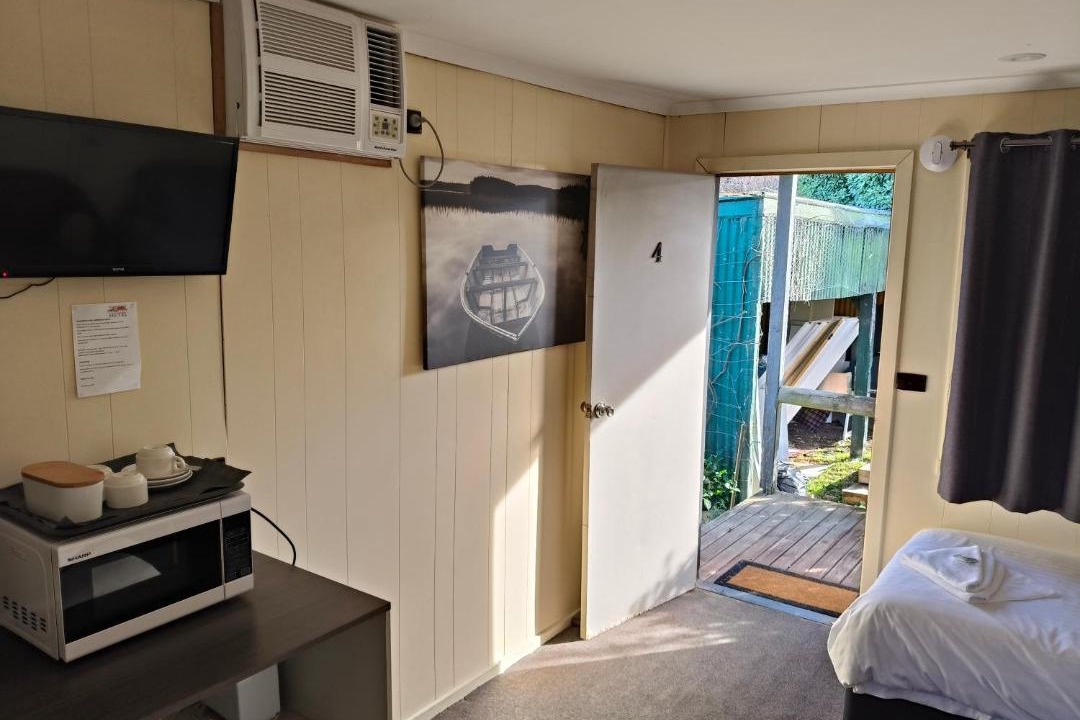 Photo of Others in Flowerdale