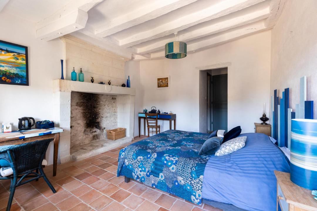 Photo of Others in Tavant