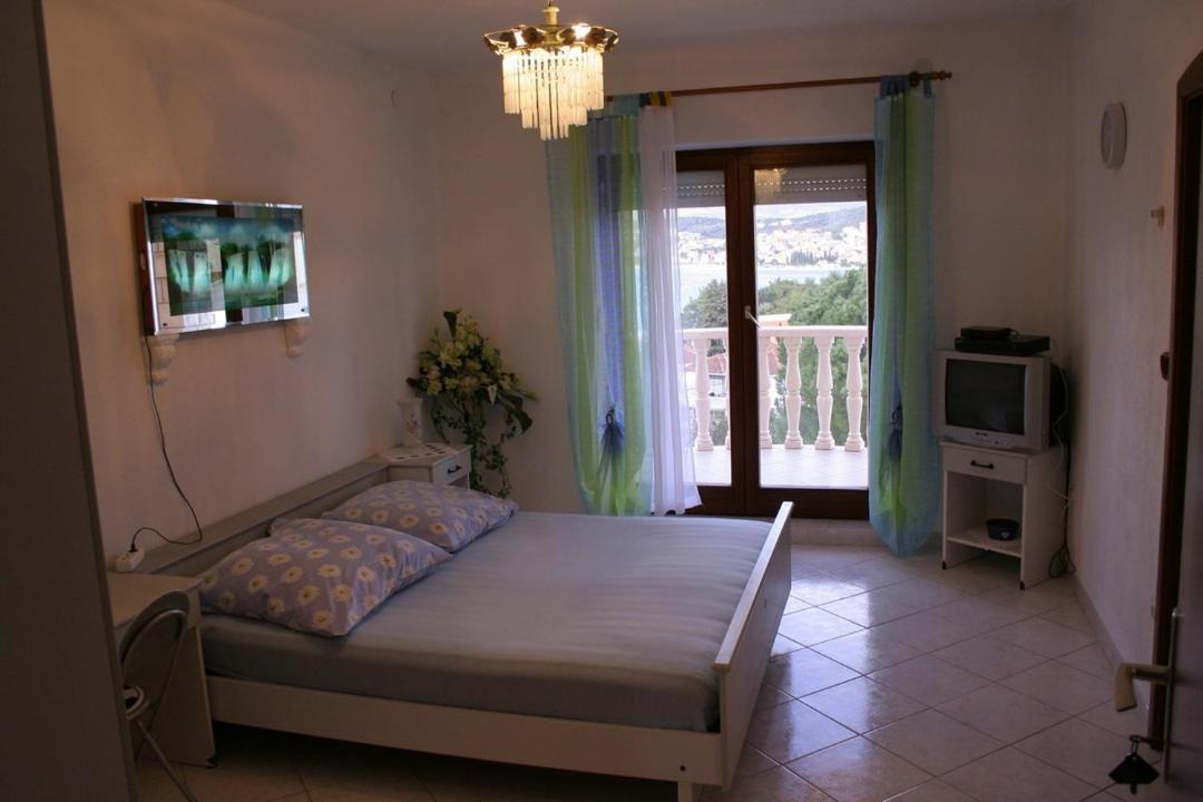 Photo of Bedroom in Okrug Gornji