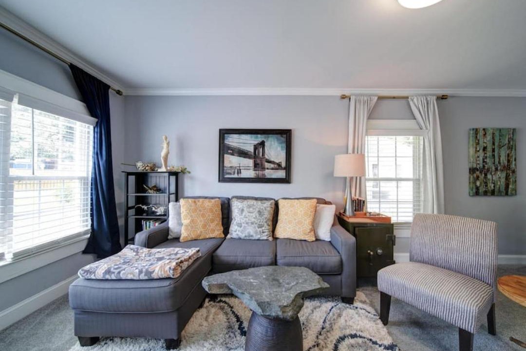 Photo of Bedroom in Belmont Historic District