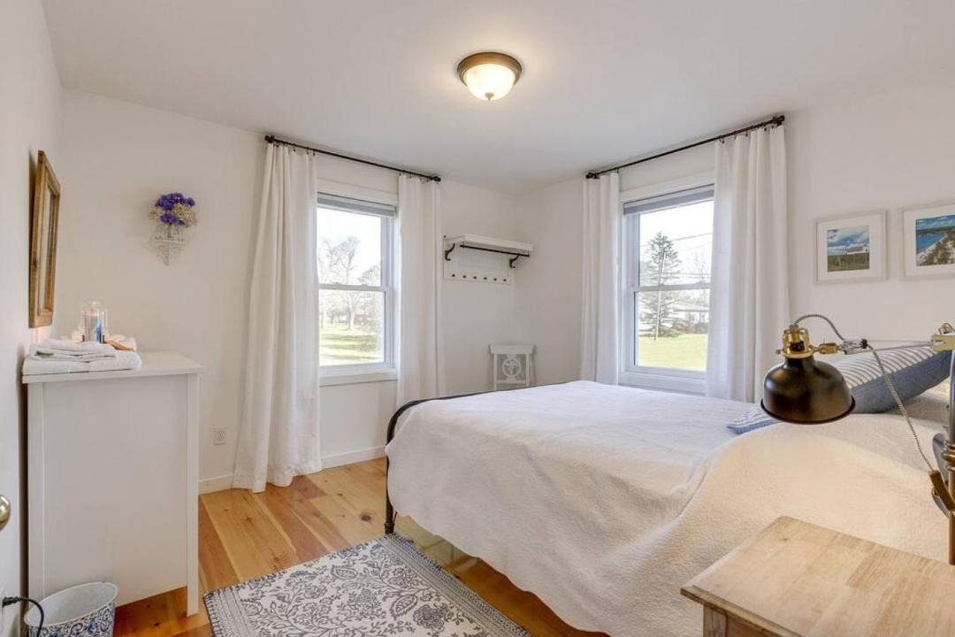 Photo of Bedroom in Rossmore