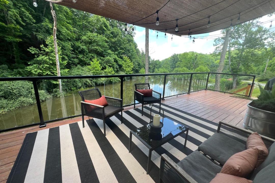 Photo of Patio Balcony in Hurricane