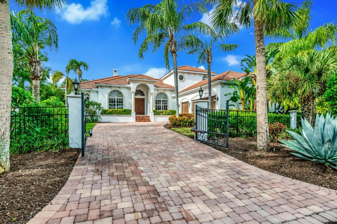 Photo of Others in Bay Isle