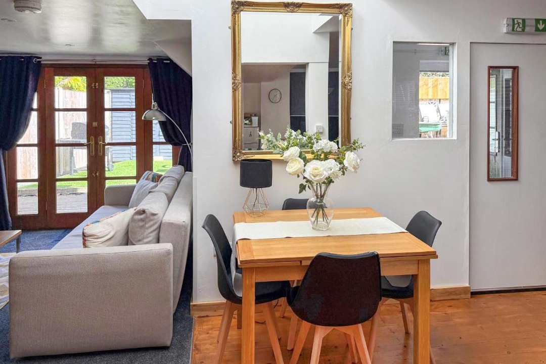 Photo of Others in Carterton