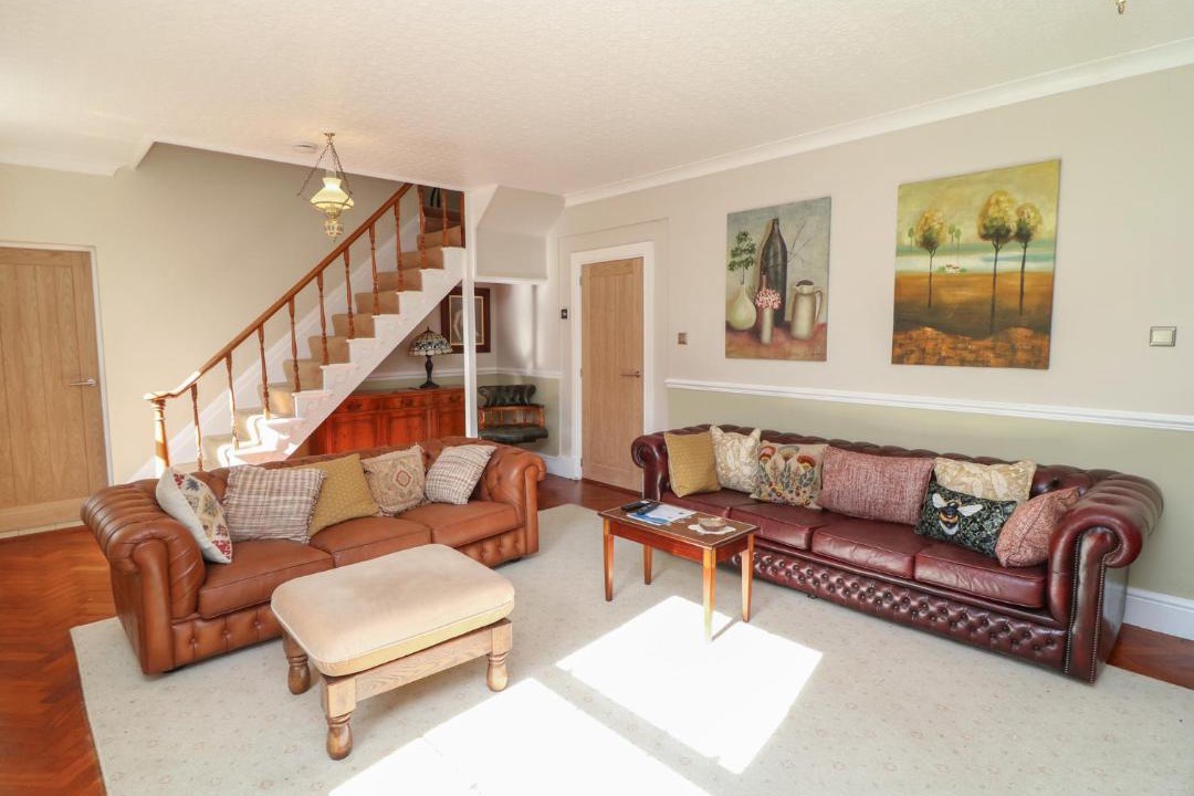 Photo of Others in Alford