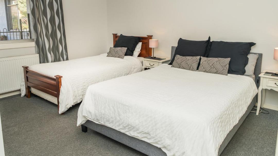 Photo of Others in Glen Iris