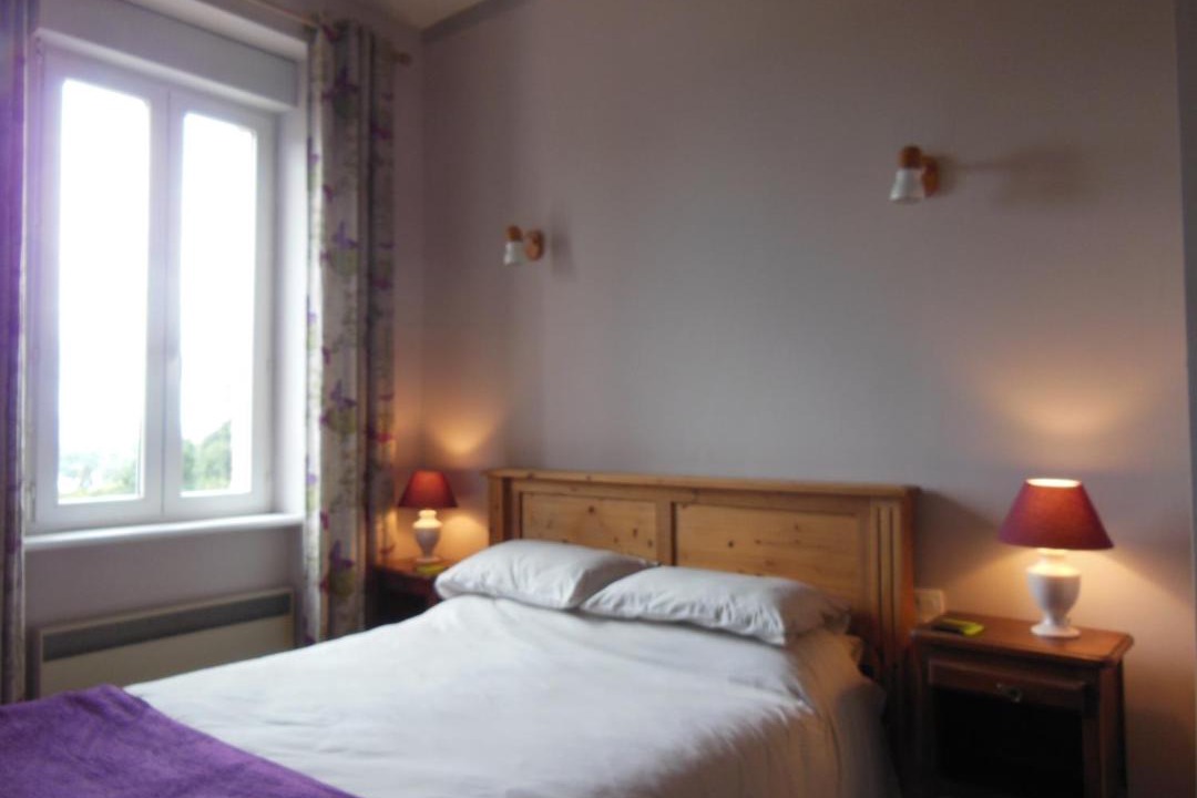 Photo of Others in Caurel