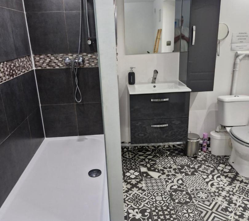 Photo of Others in Payns