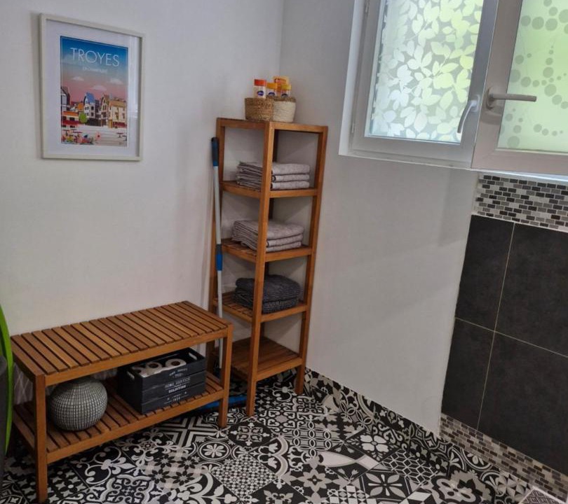 Photo of Others in Payns