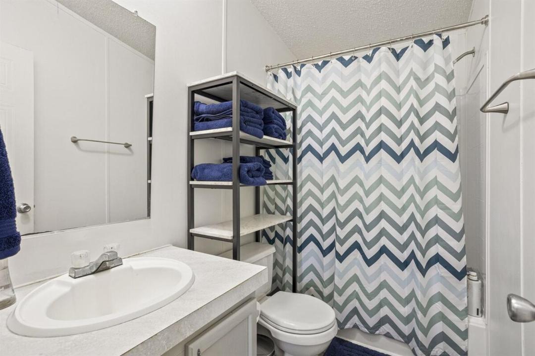 Photo of Bathroom in Hackberry