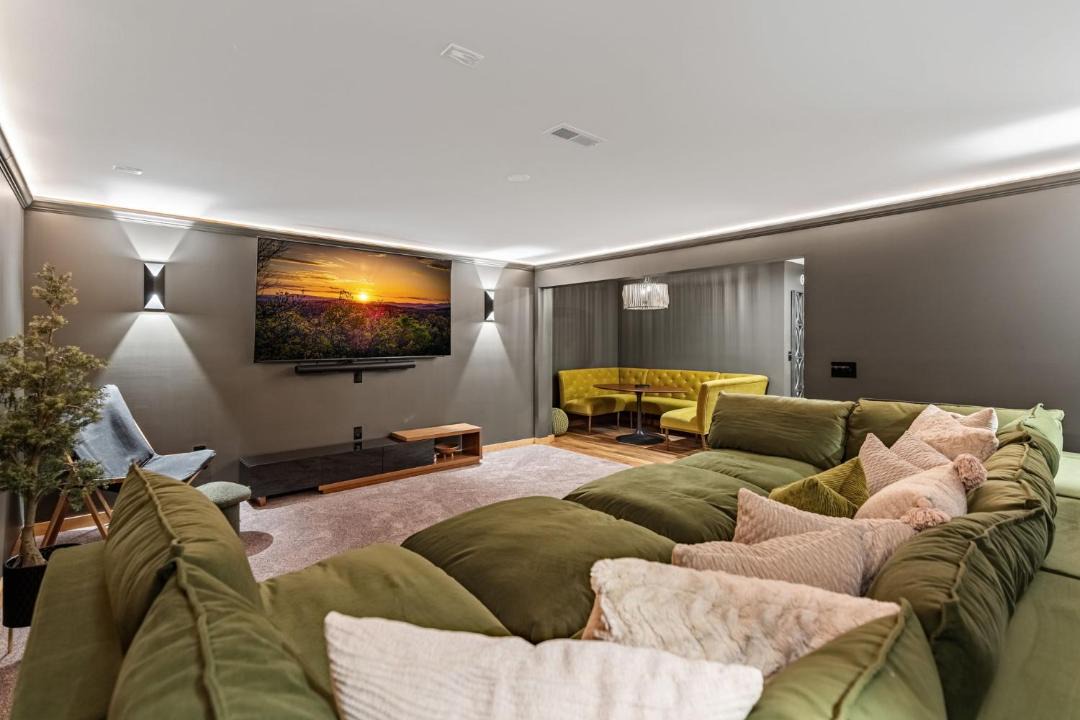 Photo of Livingroom in Blairsville