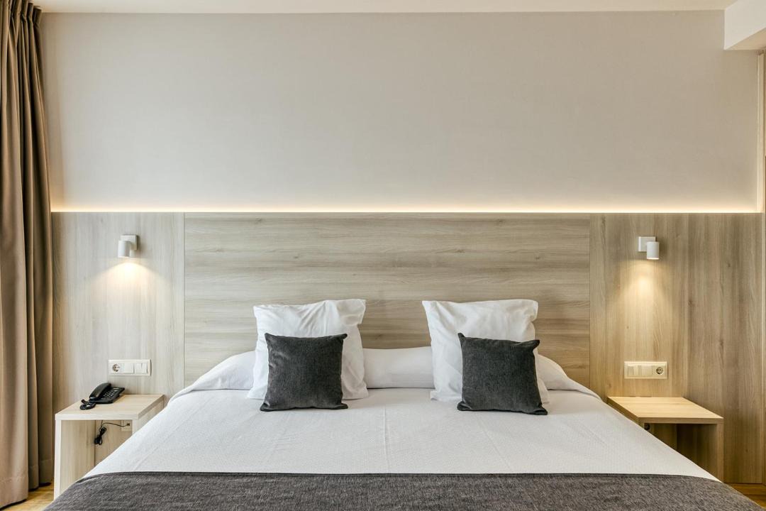 Photo of Bedroom in Castello d'Empuries